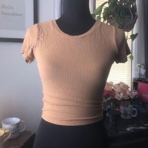 Bozzolo Mustard Crop Top
Size Small